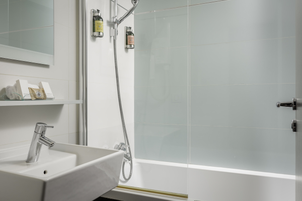 Best offers for Courcelles Etoile Paris