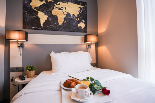 Best offers for Univers Nice