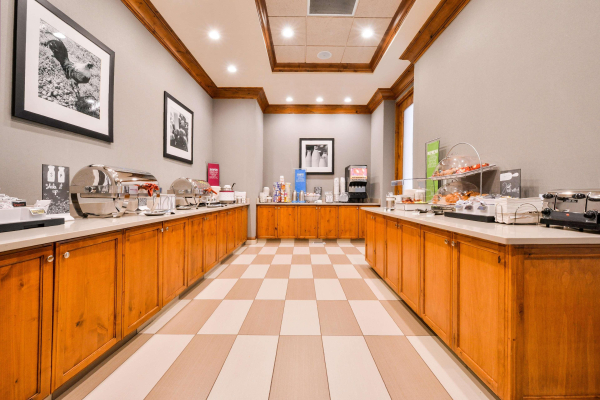 Best offers for Hampton Inn & Suites Coeur d' Alene Tourcoing