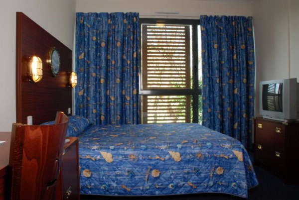 Best offers for LES GENS DE MER La Rochelle