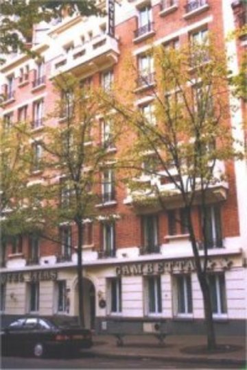 Best offers for LILAS GAMBETTA Paris