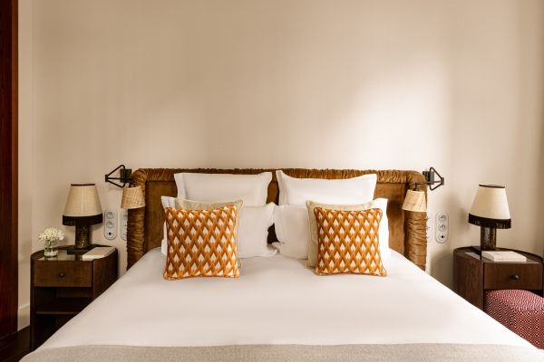 Best offers for Chateau Des Fleurs Paris