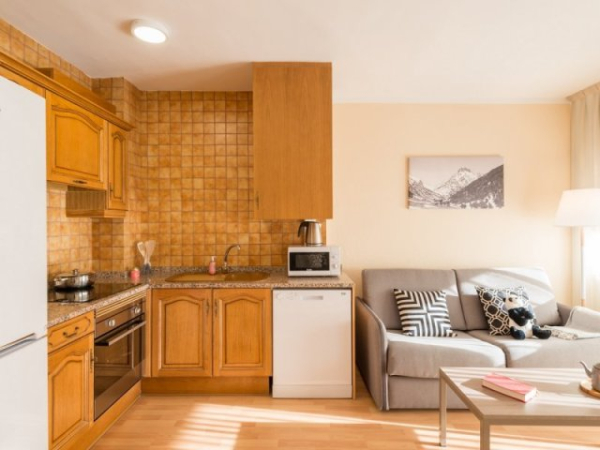 Best offers for Pierre & Vacances Apartamentos Andorra Alba El Tarter El Tarter