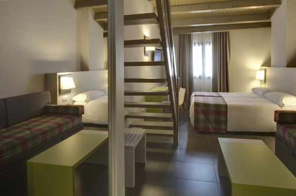 Best offers for Cristina Encamp