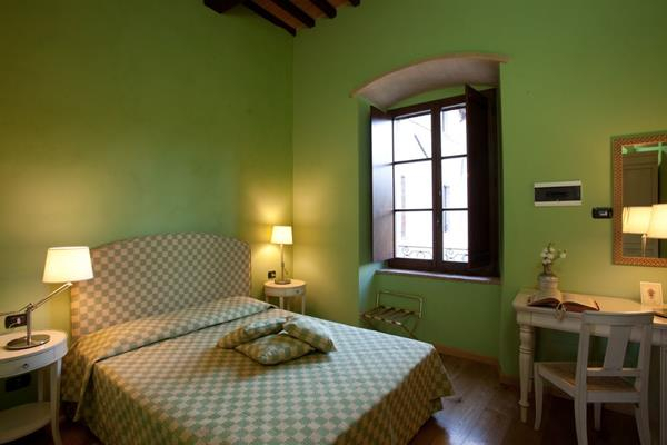 أفضل العروض ل كاستلو دي باكارسكا جوبيو