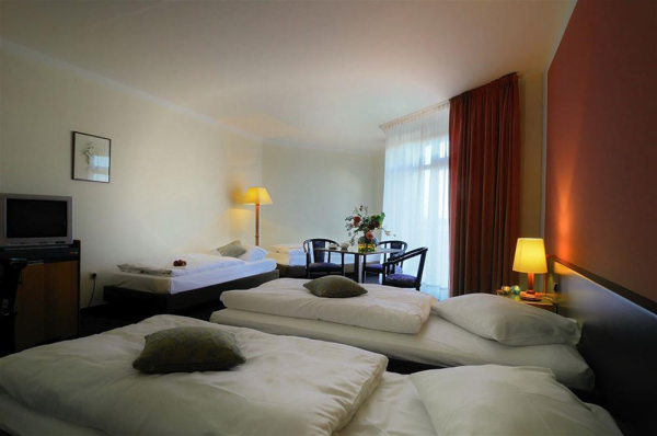 Best offers for Van der Valk Spreewald Parkhotel Mohrendorf