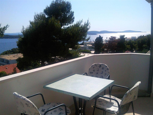 Best offers for Apartments Rogosic Hvar