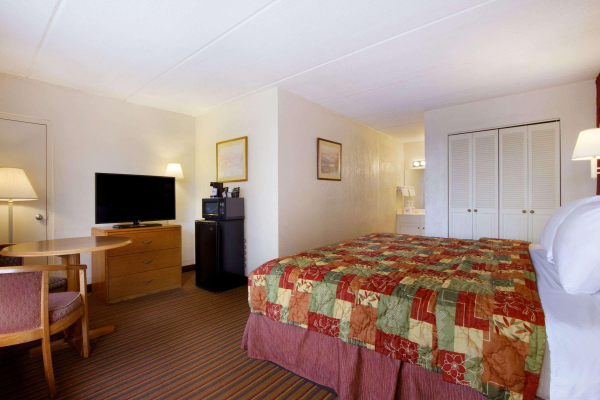 Best offers for Days Inn by Wyndham Seneca Seneca 