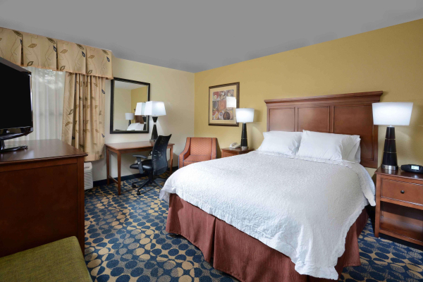 Best offers for Hampton Inn By Hilton Fayetteville Fort Liberty Fayetteville 
