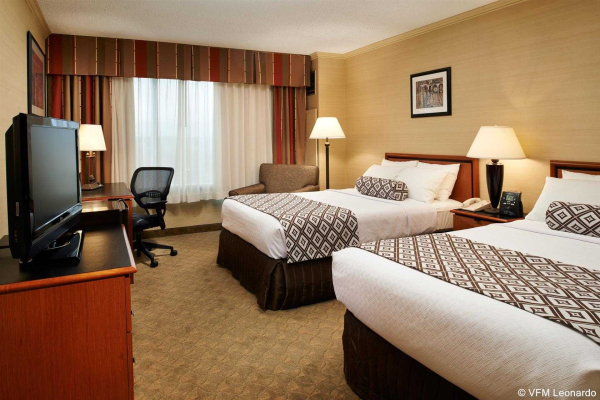 Best offers for Crowne Plaza Hotel Auburn Hills Auburn Hills