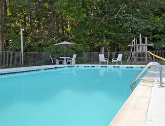 Best offers for DAYS INN NEWPORT NEWS Newport News