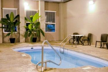 Best offers for Sleep Inn & Suites And Conference Center Downtown Indianapolis 