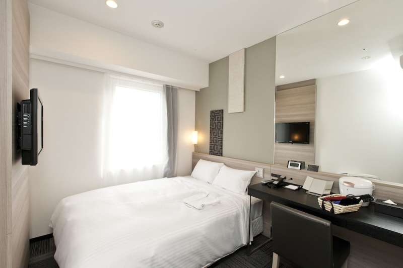 أفضل العروض ل سوتتس يو فرساان شيمباشي-هيبيياج يوتشي طوكيو