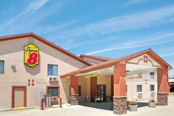 Best offers for Super 8 By Wyndham Longmont/Del Camino Firestone 