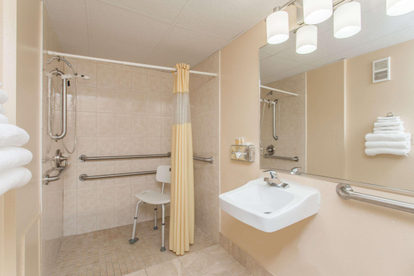Best offers for Days Inn By Wyndham Bradenton I-75 Bradenton