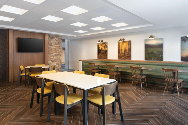 Best offers for Hotel Lakewood Lakewood