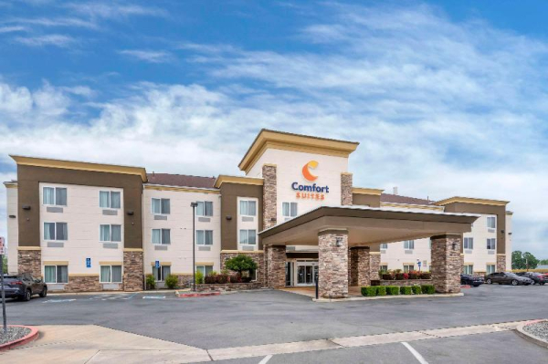 Best offers for Comfort Suites Redding  Shasta Lake Redding 