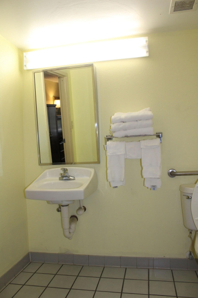 Best offers for Days Inn By Wyndham Marianna Marianna 