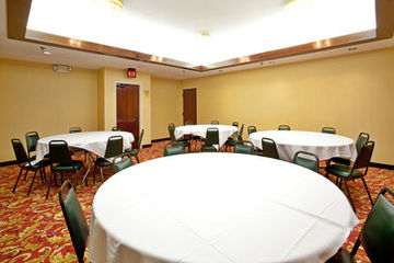 أفضل العروض ل هوليدايان ايكسبرس تشستر تشستر