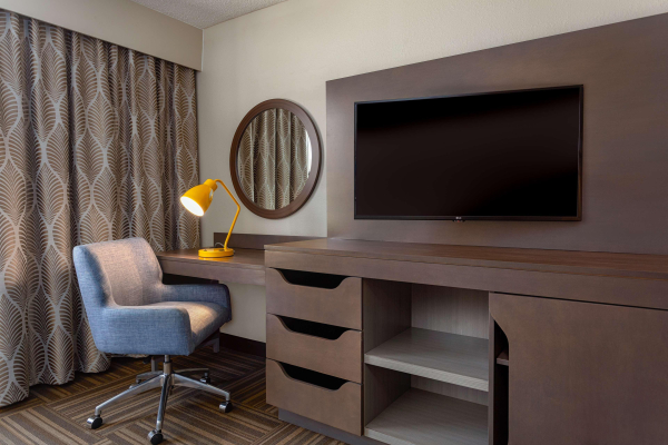Best offers for Hampton Inn Bristol Bristol