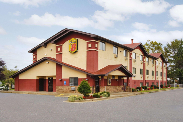 Best offers for Super 8 by Wyndham Richmond Airport VA Virginia Heights