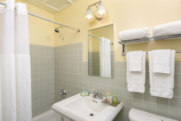 Best offers for Wyndham Garden Ventura Pierpont Inn Ventura