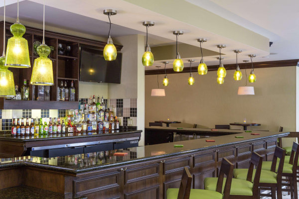 أفضل العروض ل هيلتون جاردنان هامبتون كوليسام سنترال هامبتون