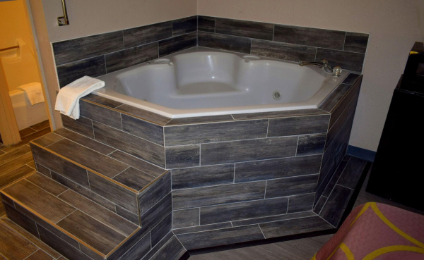 Best offers for Super 8 By Wyndham Fort Chiswell/Wytheville Area Max Meadows 