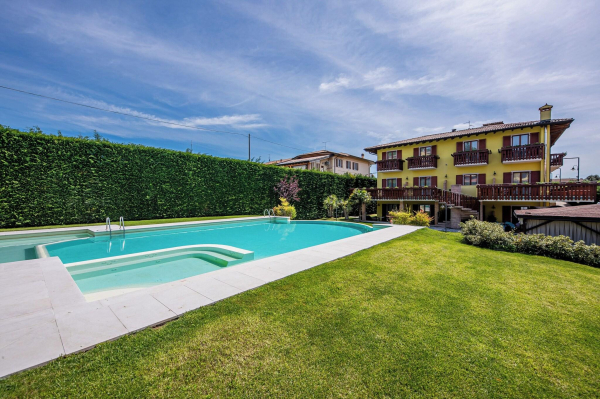 أفضل العروض ل فندق رومانتيك كافيون فرونس