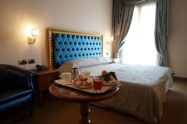 أفضل العروض ل فندق بارك  سانتا كاترينا سارزانا