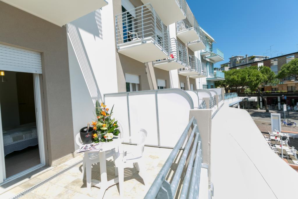 Best offers for Colonna Lido Di Jesolo