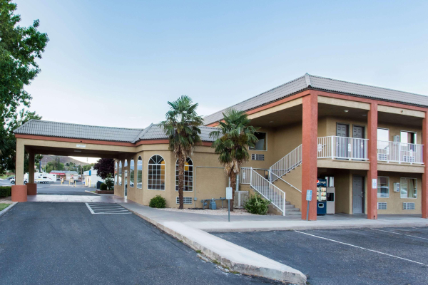 Best offers for Super 8 by Wyndham Hurricane Zion National Park Hurricane