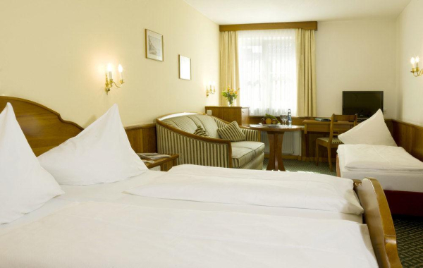 Best offers for Hotel Koenig Passau