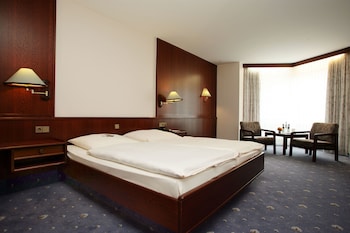 أفضل العروض ل Hotel Elisenhof مونكهينجلادباخ
