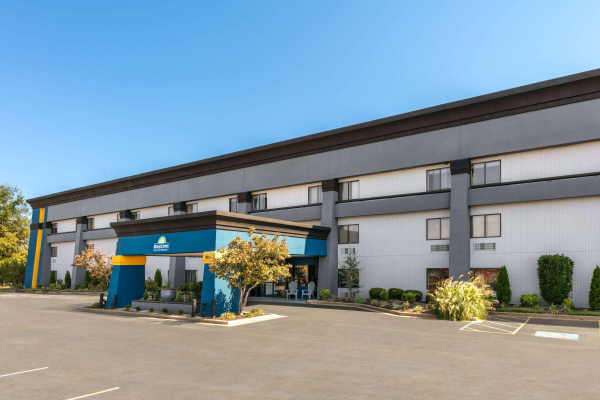 Best offers for Days Inn By Wyndham Fort Smith Fort Smith