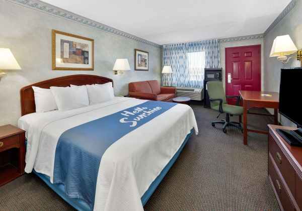 Best offers for Days Inn & Suites By Wyndham Bentonville Bentonville
