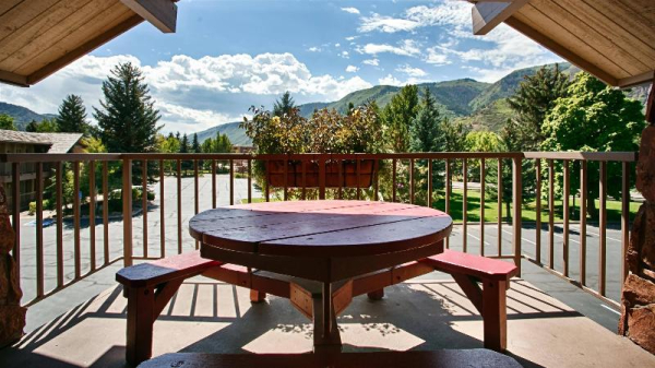 أفضل العروض ل Best Western Antlers جلنوود سبرينجس 