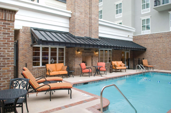 أفضل العروض ل Hampton Inn & Suites Mobile- Downtown Historic موبيل