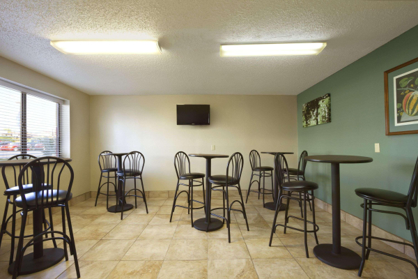 Best offers for Super 8 by Wyndham Huntsville Alabama Huntsville 