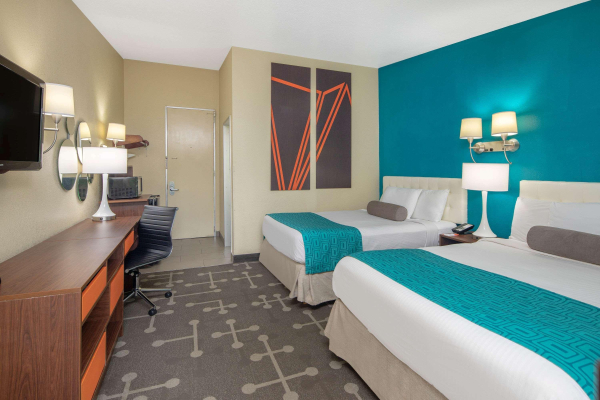 Best offers for Howard Johnson By Wyndham Athens Athens
