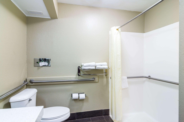 Best offers for Quality Inn & Suites Canton Canton Canton