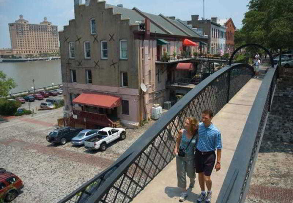 أفضل العروض ل فيرفيلد فندق و اجنحه فندقيه سافاناه مطار سافاناه 