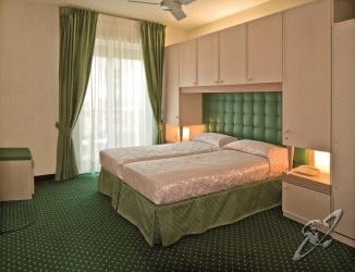 Best offers for HOTEL CAMBRIDGE Lido Di Jesolo