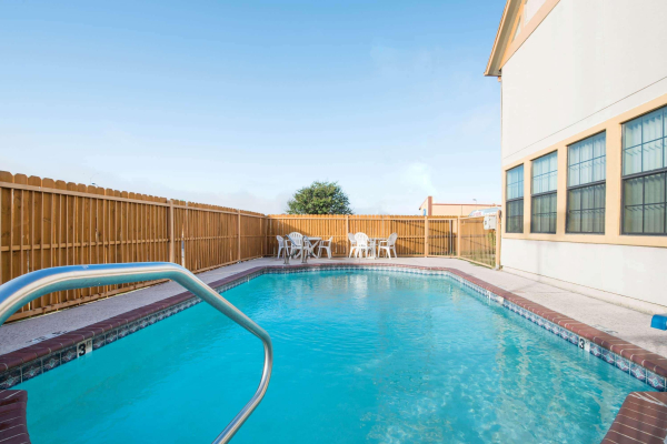 Best offers for Howard Johnson By Wyndham San Marcos San Marcos