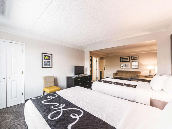 أفضل العروض ل لا كينتا ان اند سويتس سانانتونيو وسط المدينه سانانتونيو 