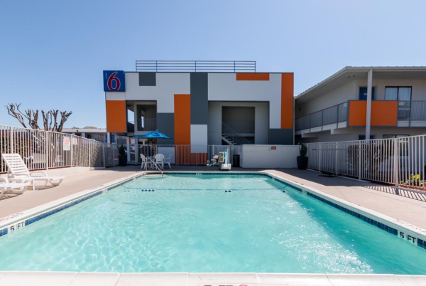 أفضل العروض ل موتيل 6ااصتين ساوذ - مطار اوستين