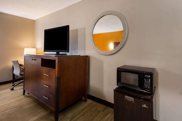 Best offers for Econo Lodge San Antonio near SeaWorld Oakland