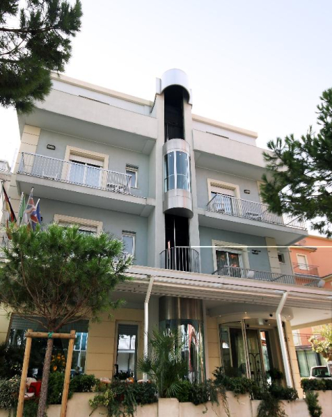 أفضل العروض ل كندي ريميني