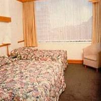 SILVEROAKS HOTEL ON THORNDON