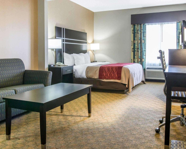 Best offers for Comfort Inn & Suites Maumee - Toledo (I80-90) Maumee